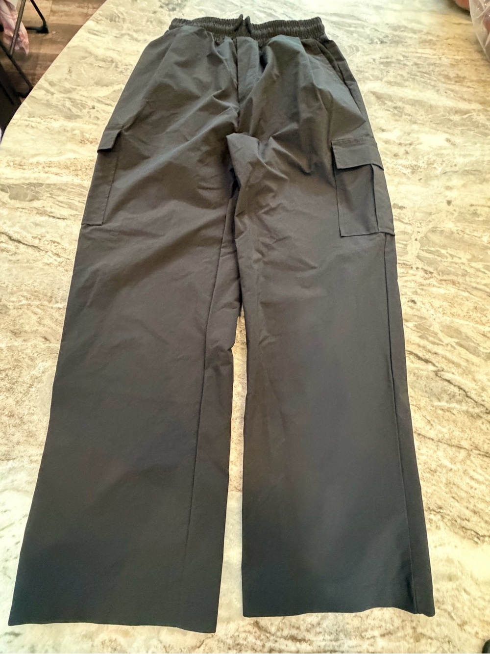 DAZY Black Wide Leg Cargo Parachute Pants Drawstring Utility Size small